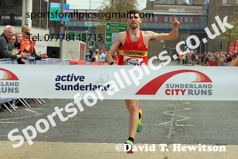 Sunderland City Hal Marathon, 2023 Sunderland City 10k and Half Marathon. Photo: David T. Hewitson/Sports for All Pics